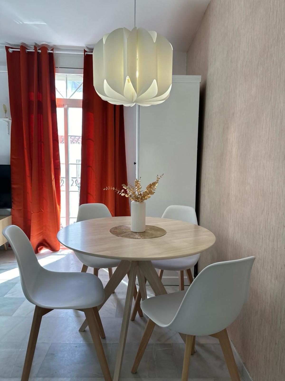 Apartamentos Don Diego La Carihuela Torremolinos Eksteriør billede