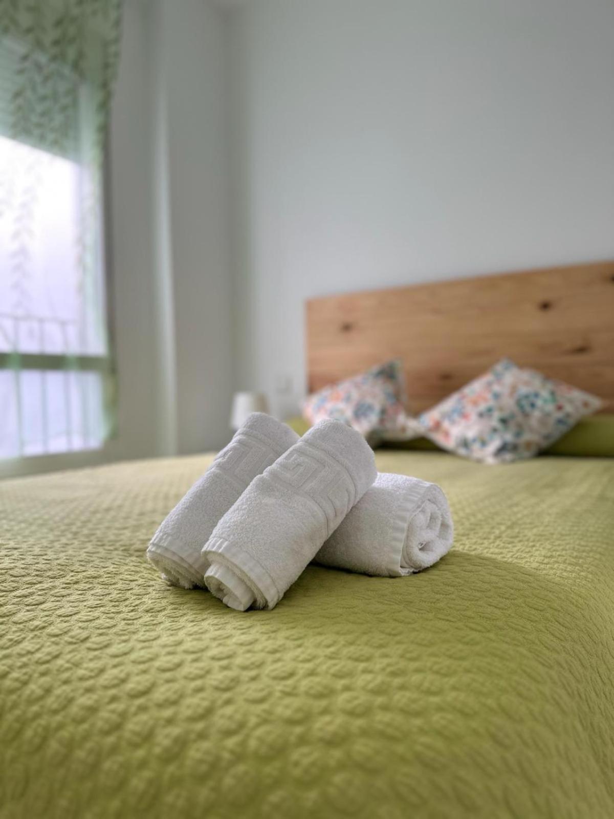 Apartamentos Don Diego La Carihuela Torremolinos Eksteriør billede