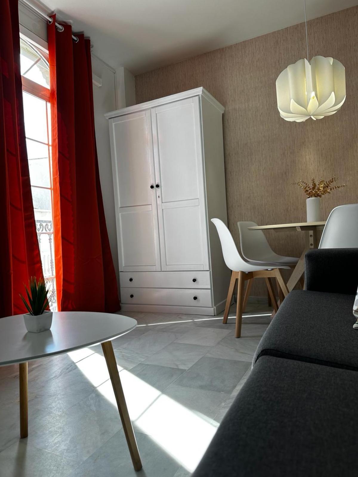 Apartamentos Don Diego La Carihuela Torremolinos Eksteriør billede