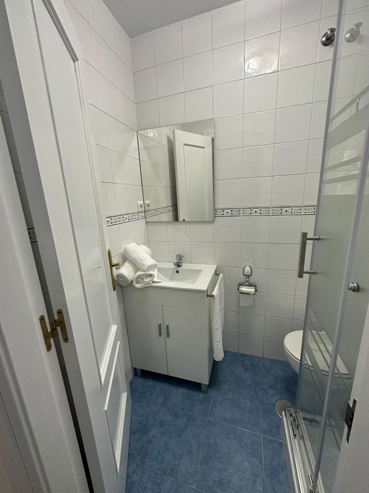 Apartamentos Don Diego La Carihuela Torremolinos Eksteriør billede